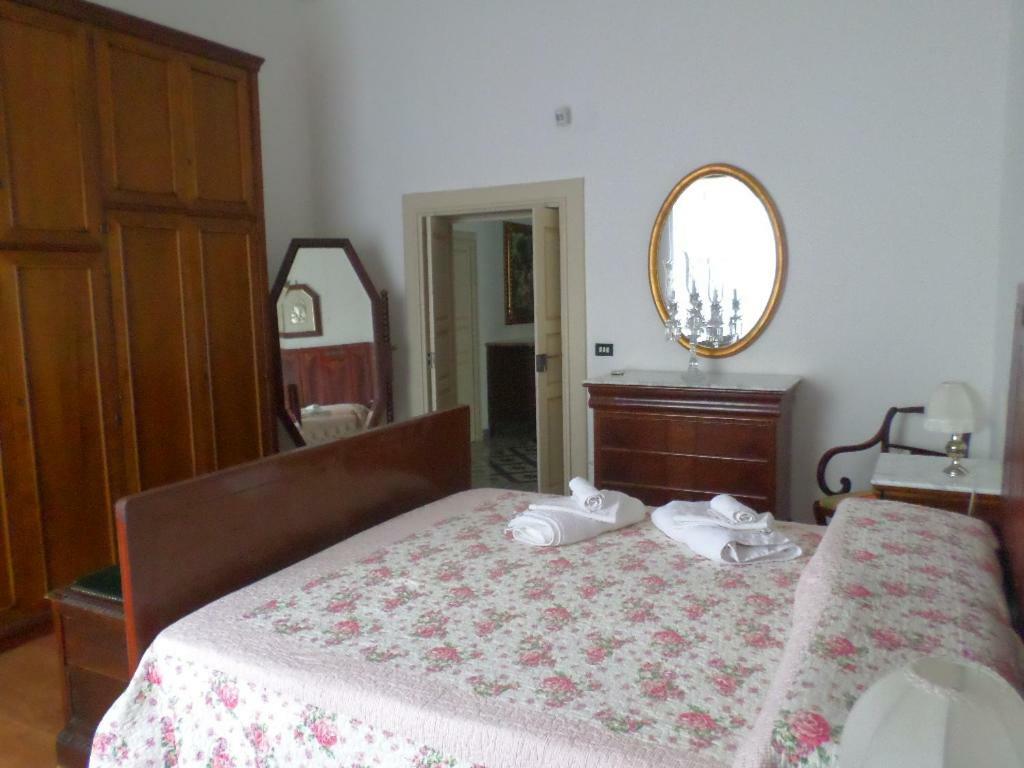 Villa Casa Millenovecento Bríndisi Exterior foto